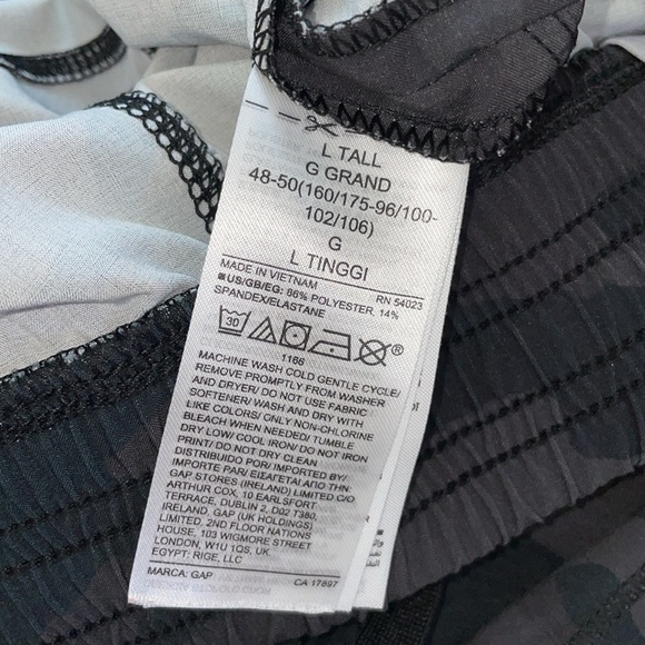 Gap fit runaround joggers - Picture 6 of 6